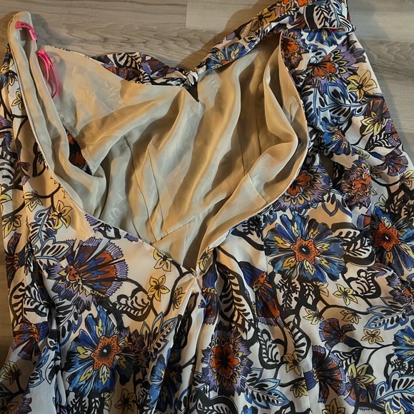 ‼️THRIFT STORE ALERT MAKE OFFER Betsey Johnson Dress Floral GardeN Bell Sleeve - Picture 5 of 13